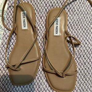 Steve Madden Tan Strappy Sandals Flat Sole